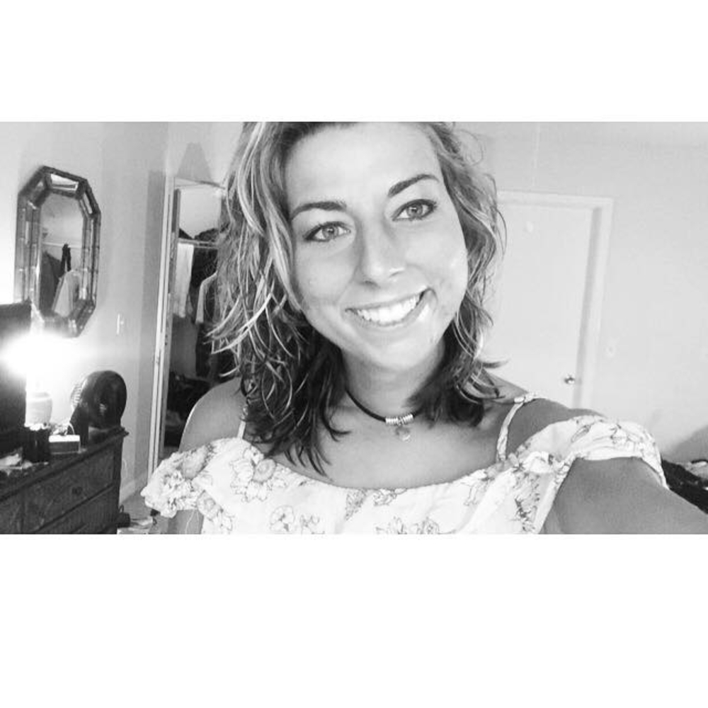 Meet your Posher, Lauren
